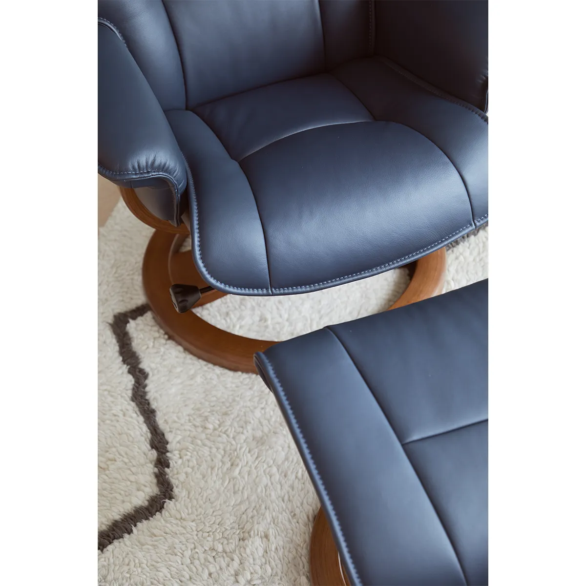 Admiral R Manual Recliner by Fjords