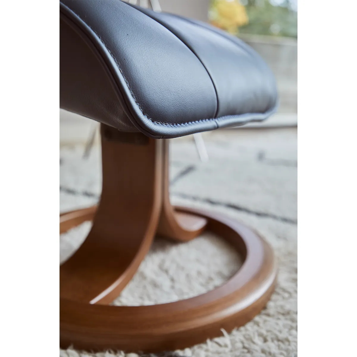 Admiral R Manual Recliner by Fjords